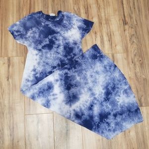 Lularoe Tie Die Marie Hemmed